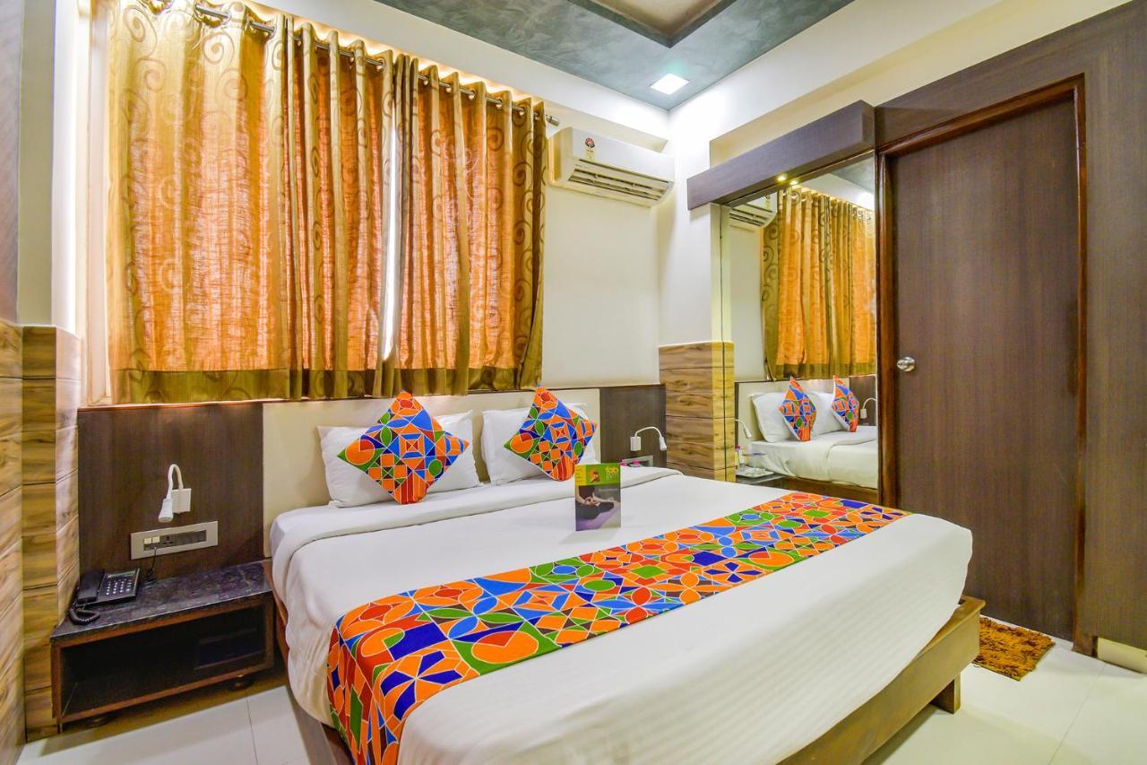 Fabhotel Kohinoor Plaza 阿穆达巴 外观 照片
